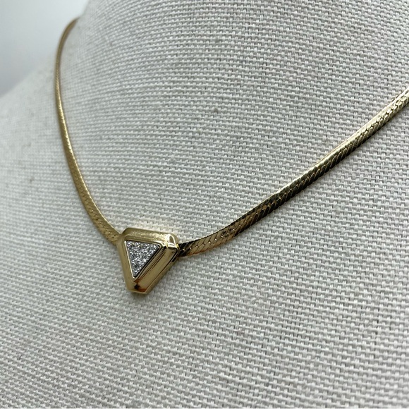 Avon Vintage Gold Tone Cubic Zirconia CZ Trillion Triangle Necklace Earring Set - Picture 6 of 9